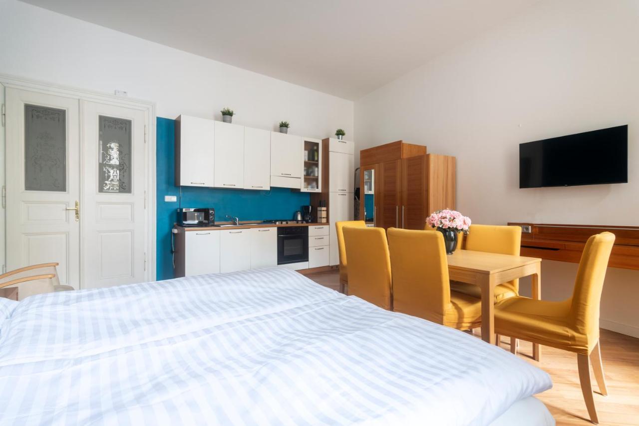Moonlight Apartments Old Town Prague Ngoại thất bức ảnh